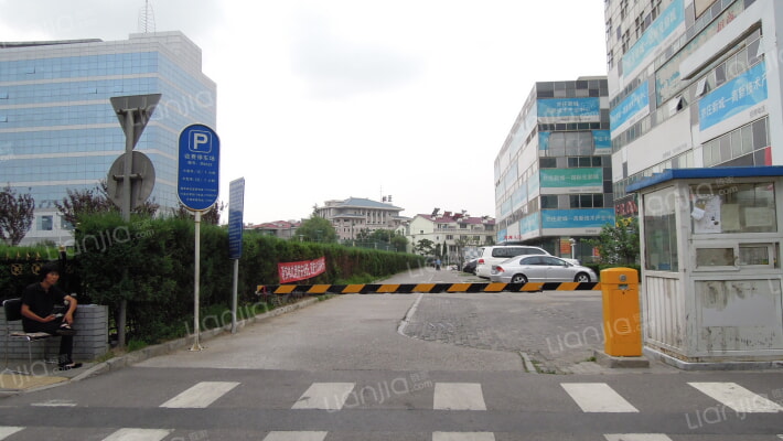 国融国际外景图