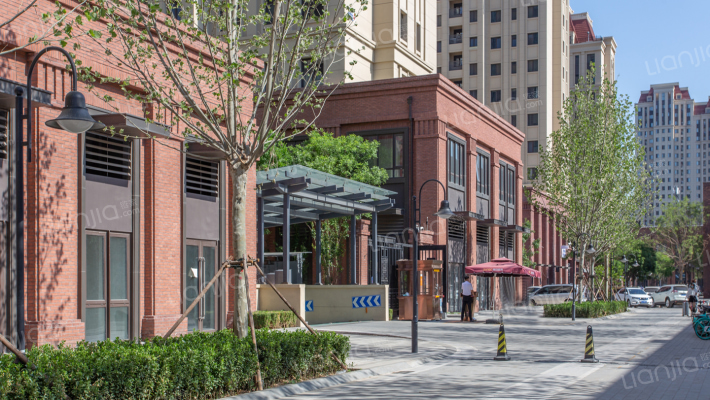 融创中心外景图