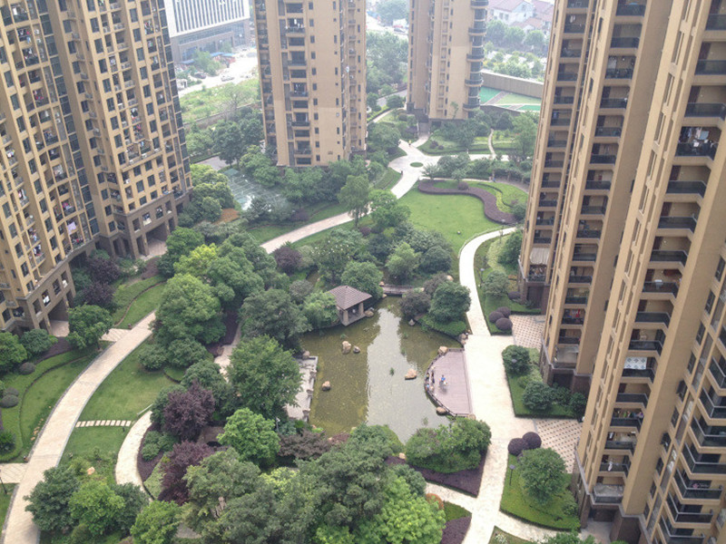 万家花城小区实景 14