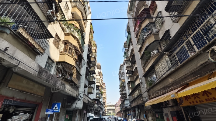 富华新邨外景图