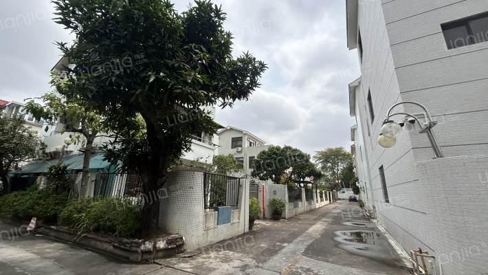 固力花园外景图