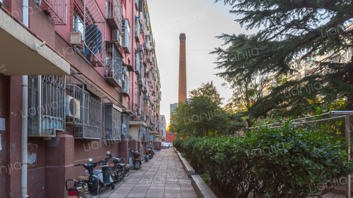 八场宿舍外景图