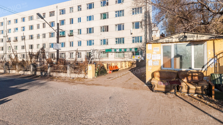 农垦医院家属楼外景图