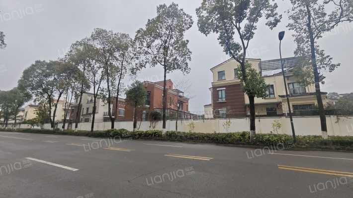 中航云岭一期外景图