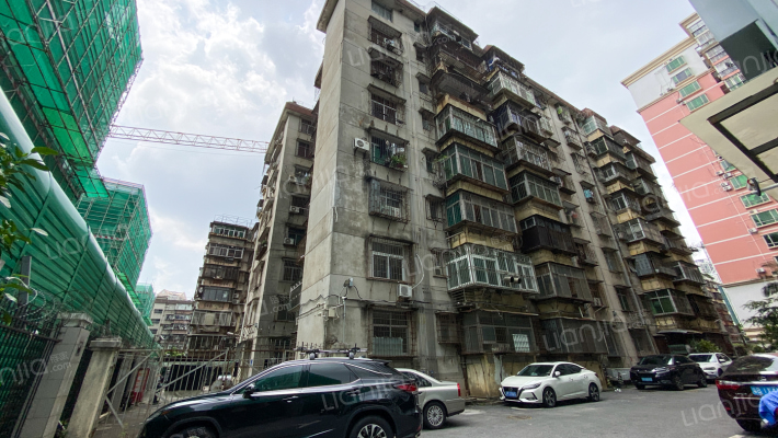 岭南公司住宅楼外景图