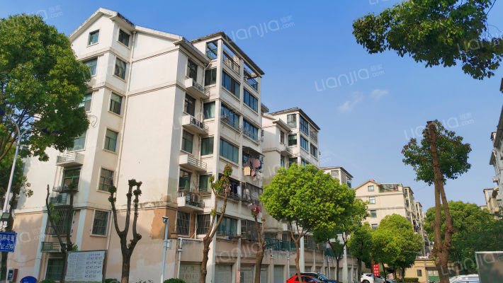 天润园北区外景图