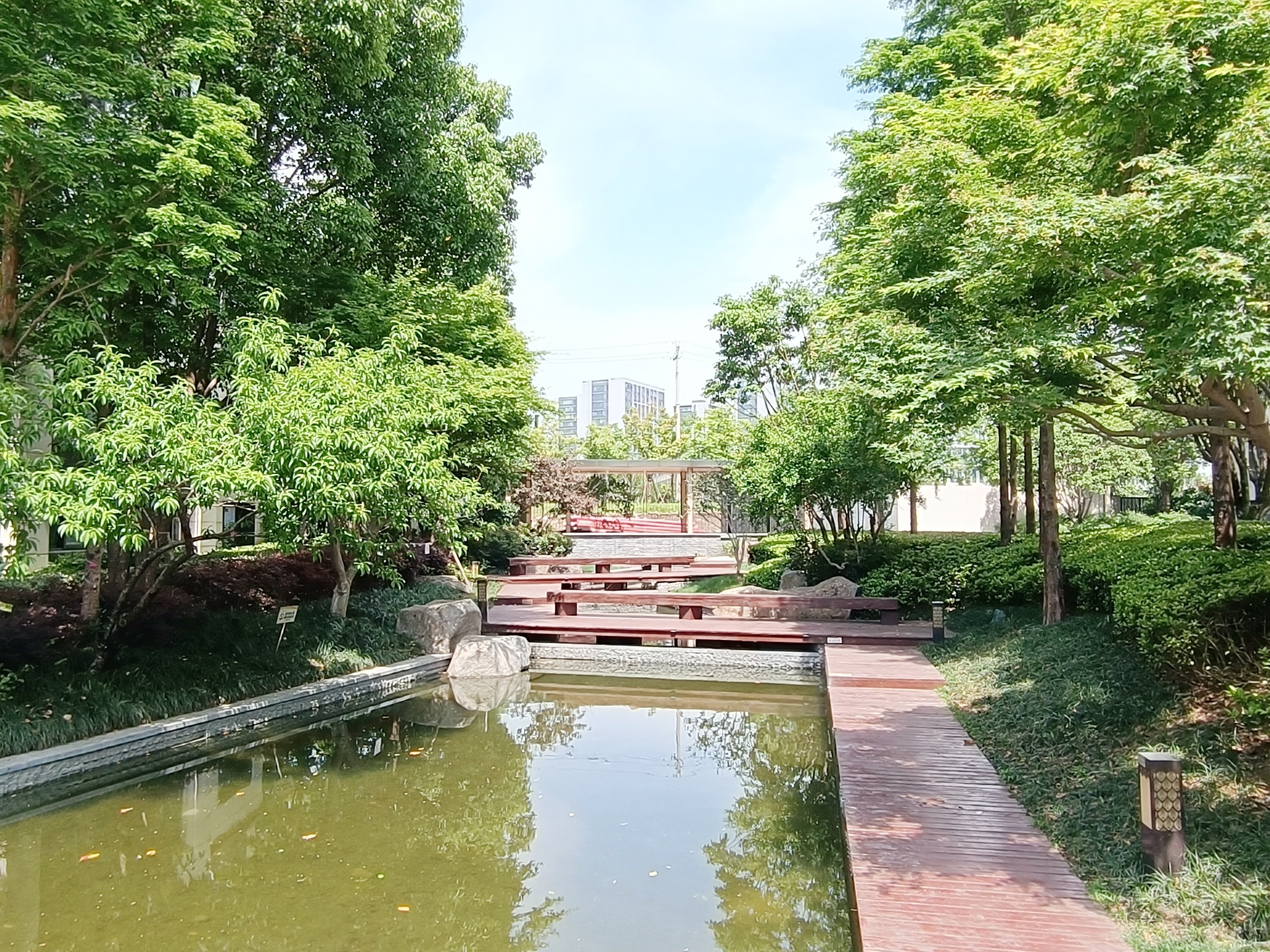 华夏四季小区实景 6