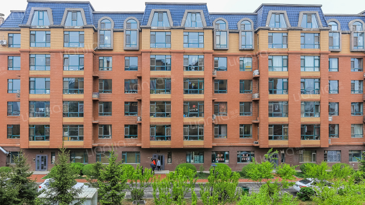 天润中华城A区外景图