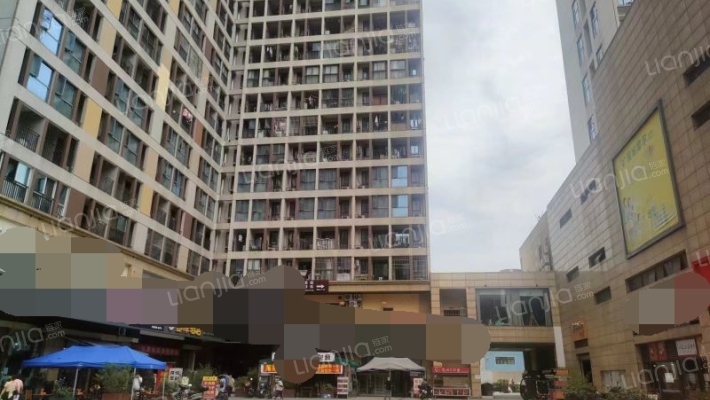 缤纷时代广场外景图