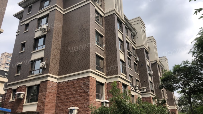 益格名邸西区外景图