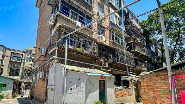 西一路179号外景图