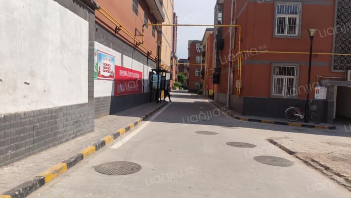 文卫路小区外景图