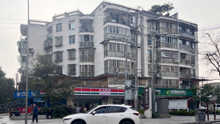 簇桥中街166号外景图