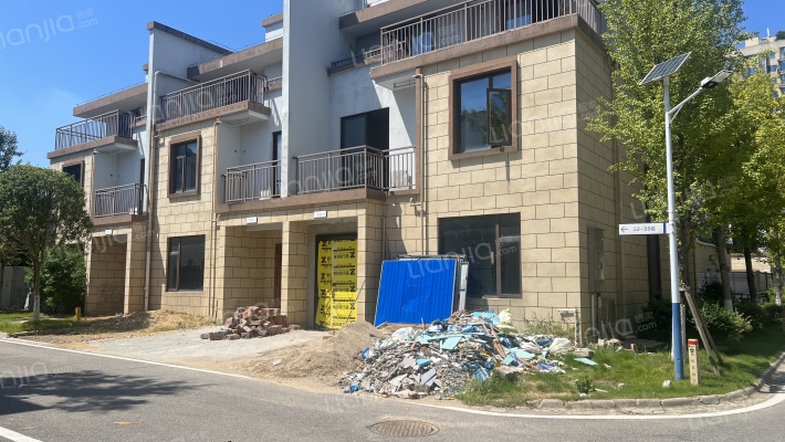 西湖御苑外景图