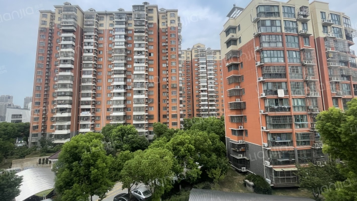 滨江花园外景图