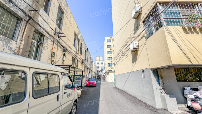 华丽小区外景图