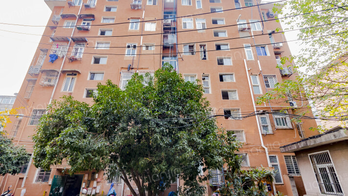 自行车公司宿舍外景图