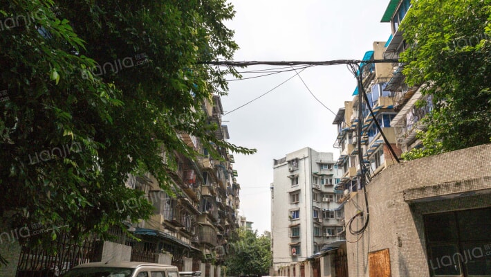 玉林南路102号外景图