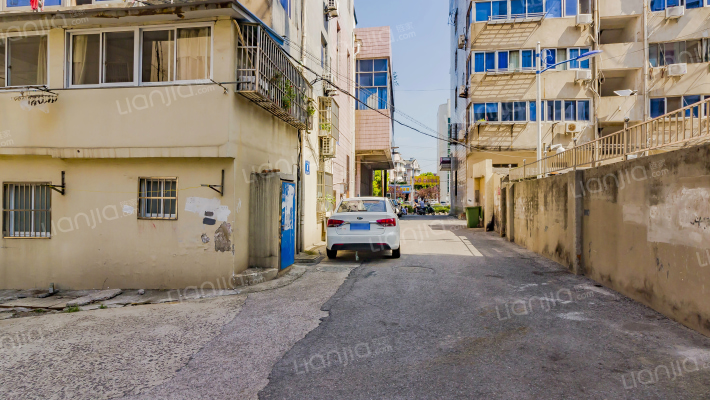 中山路8号外景图