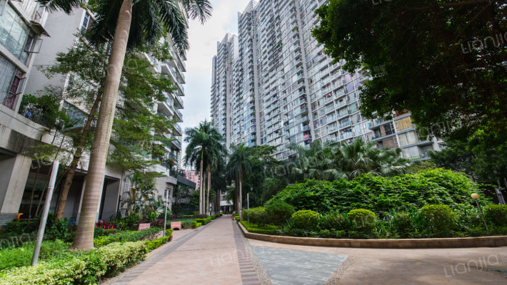 朗晴居一期外景图