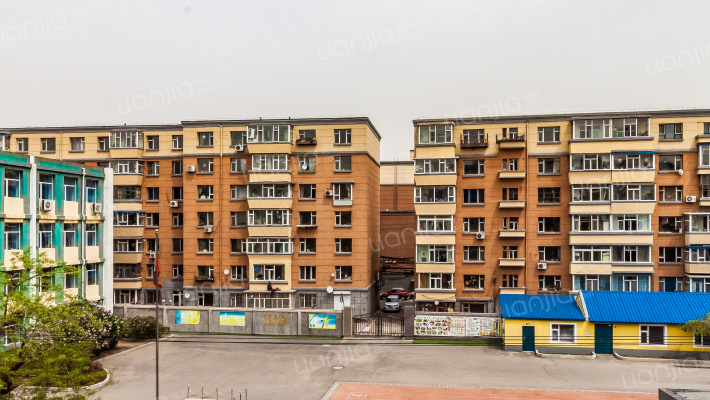 三四小区外景图