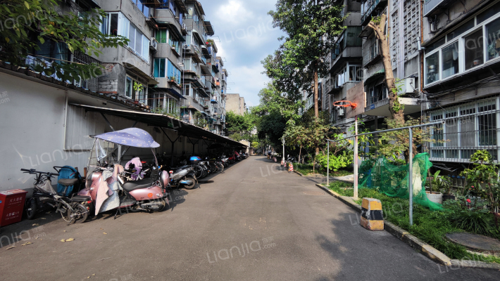 成飞162小区外景图