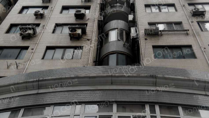 莱兴公寓外景图