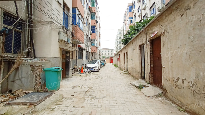 中牟县直三幼家属院外景图