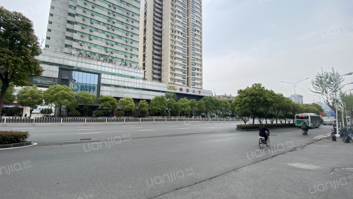 南方帝园外景图