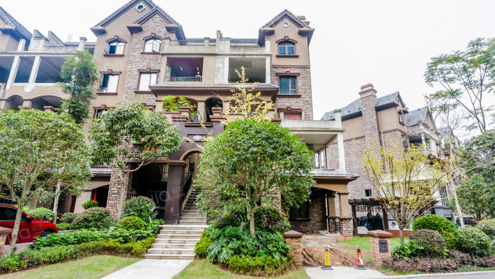 秀湖鹭岛外景图