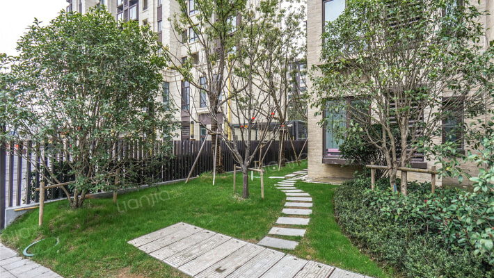 鹿山雅苑外景图