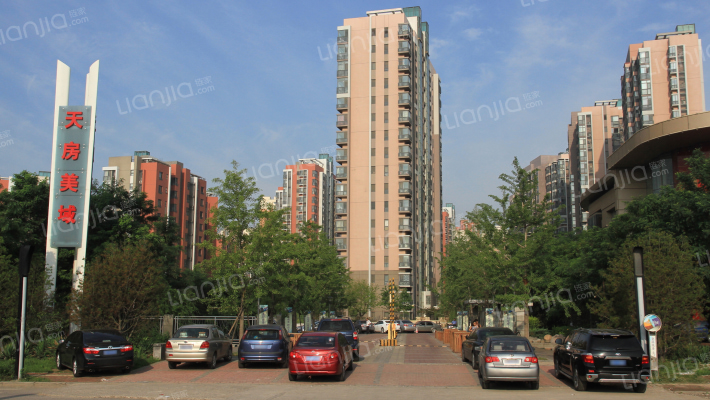 天房美域华庭外景图