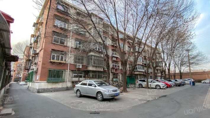 育红东里外景图