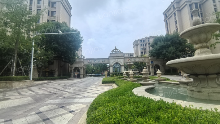 鑫江水青木华四期外景图