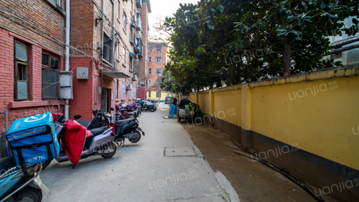 南阳路149-1号外景图