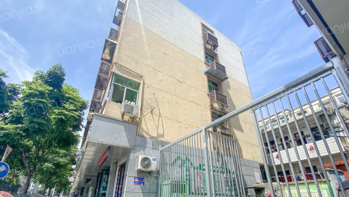 半耕楼外景图
