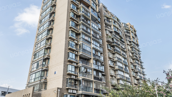 百合公寓外景图