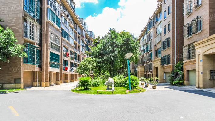 西城十二庭院外景图