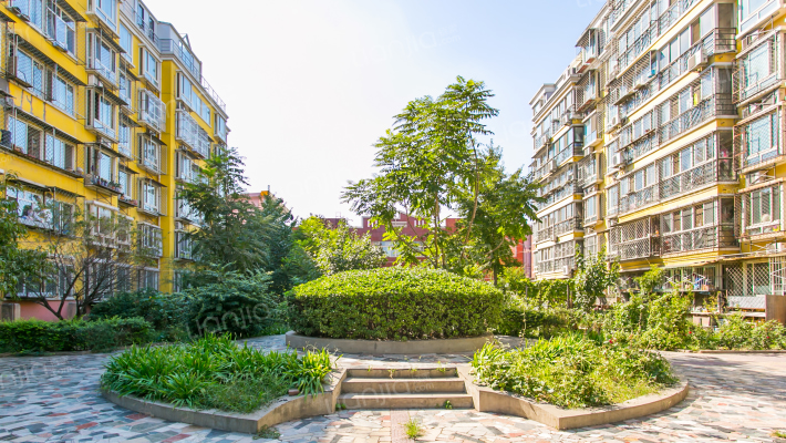 佳和园小区外景图