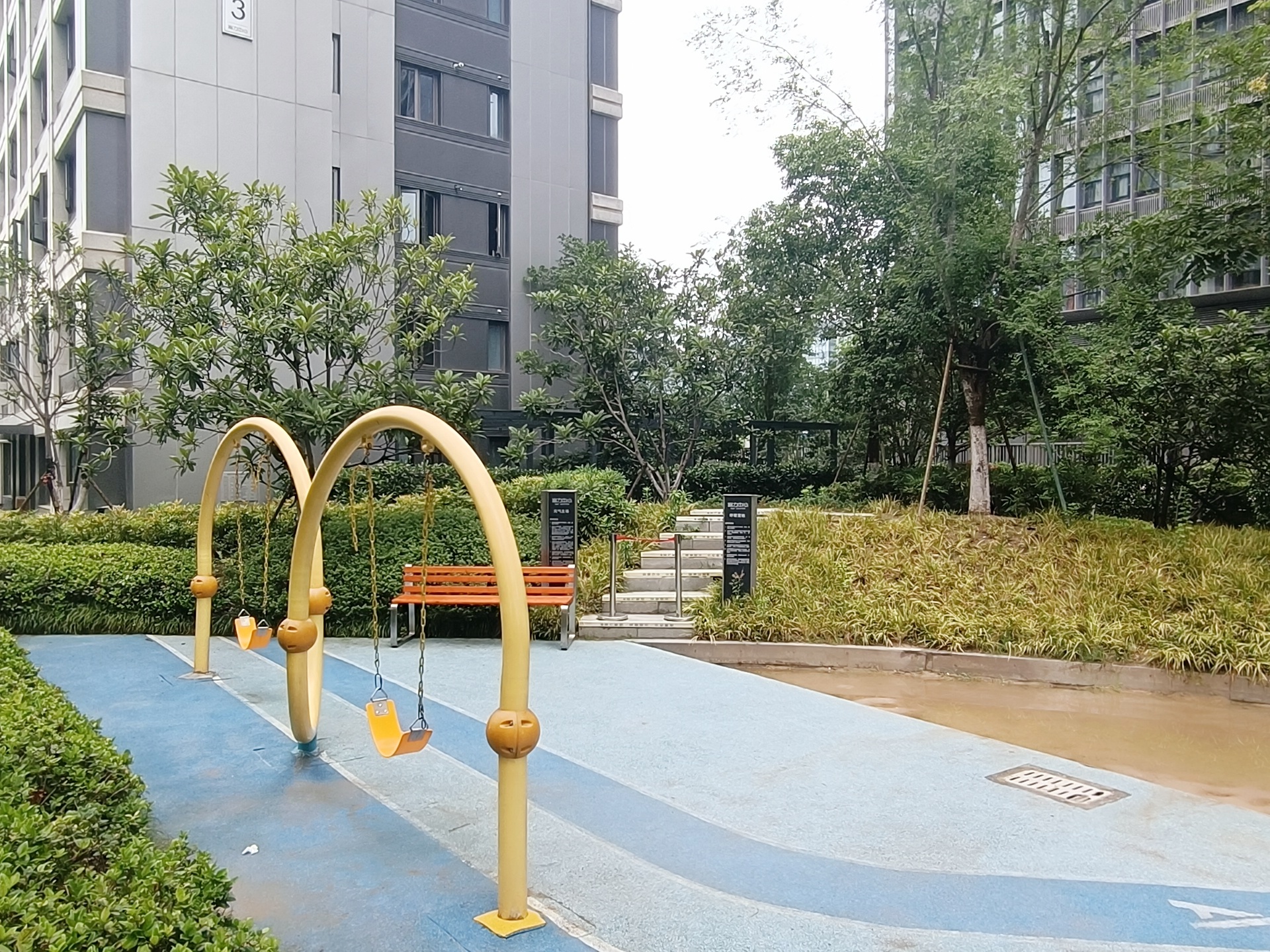 富力中心小区实景 6