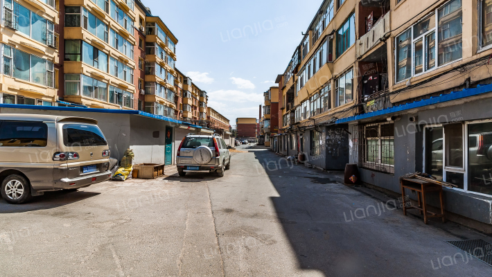 阳光小区外景图