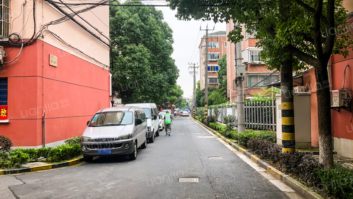 舒兴小区外景图