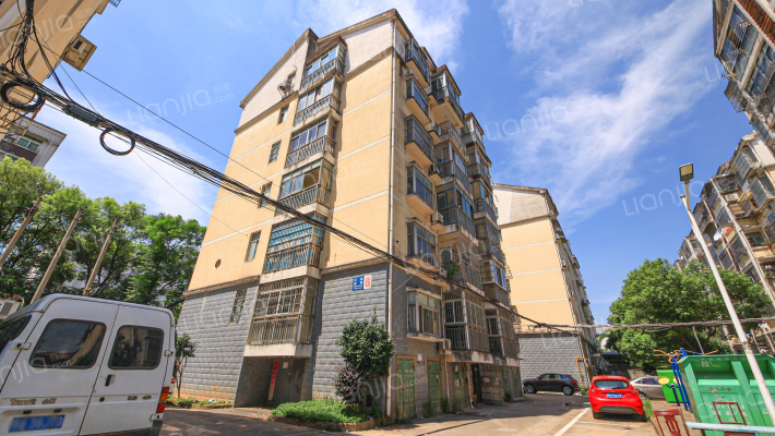 三店花苑外景图