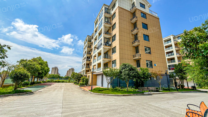 三村新苑外景图