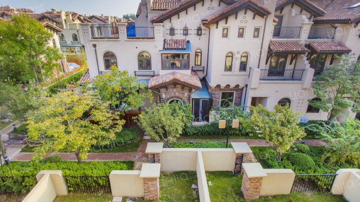 中建红杉溪谷外景图