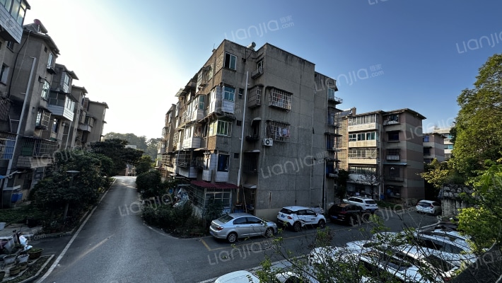 农科公寓外景图