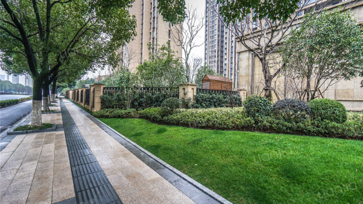 路劲澜山澜外景图