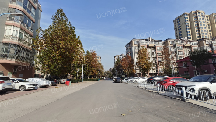 丽江半岛花园外景图