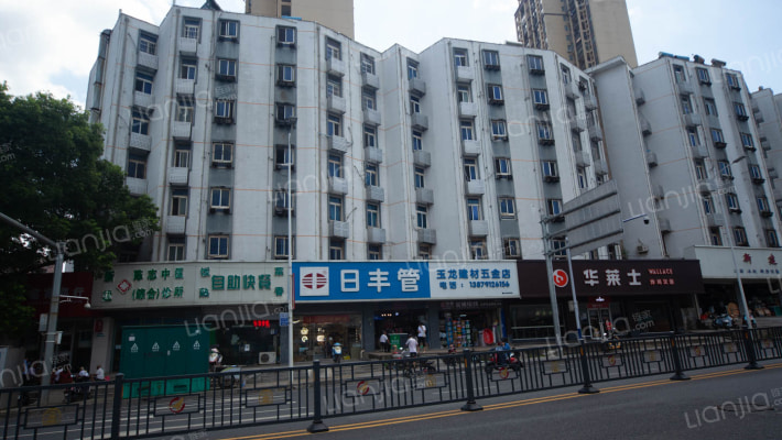 长征西路137号外景图