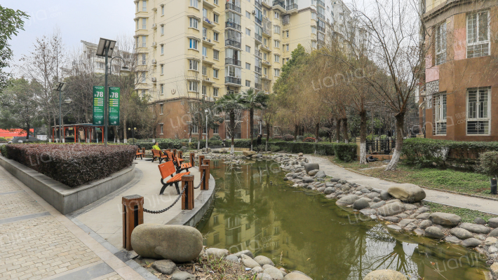 汉口花园一期外景图